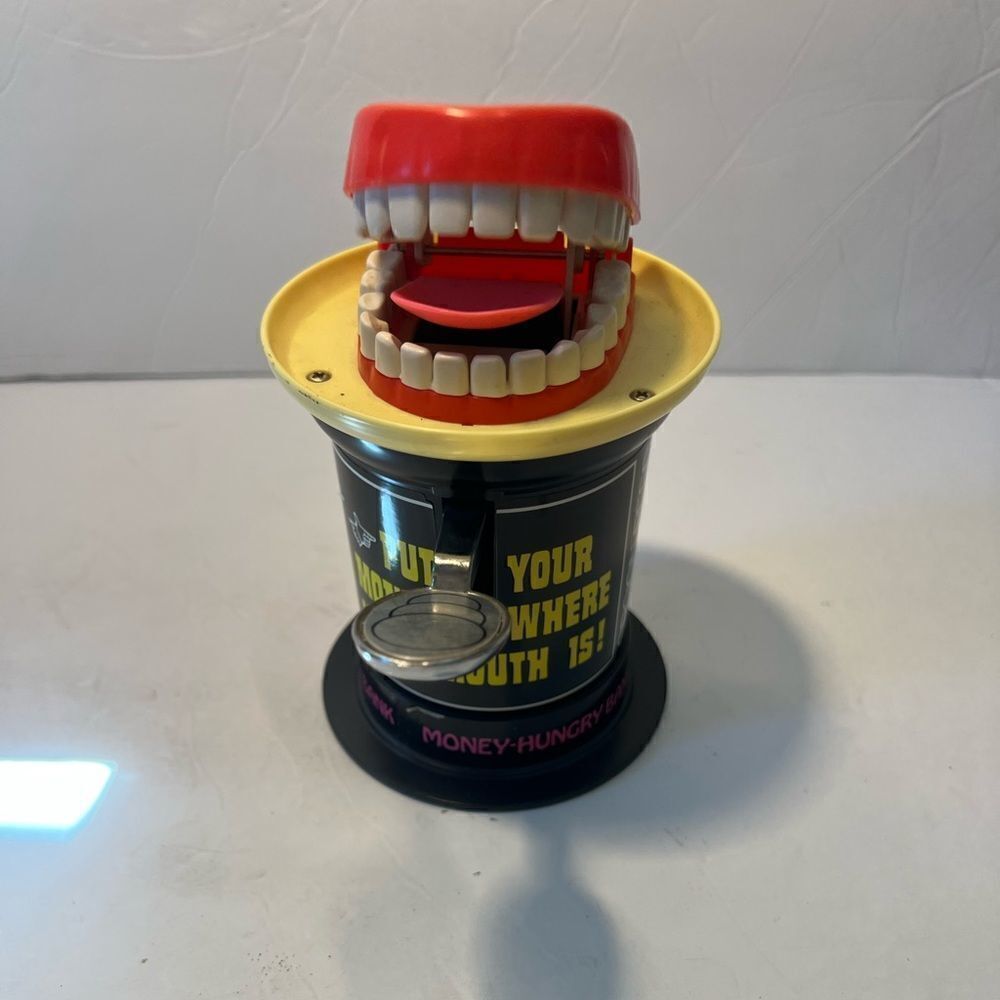 Money Hungry Coin Bank - Picture 6 of 9